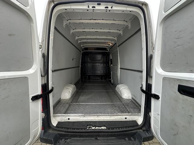 Volkswagen CRAFTER 35 2.0 TDI 177PK EURO 6**BPM VRIJ**L3H3 Cruise control/apple CarPlay/achteruitrijcamera