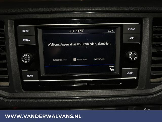 Volkswagen CRAFTER 2.0 TDI 141pk L3H3 L2H2 Euro6 Airco | Camera | Apple Carplay | Android Auto Cruisecontrol, Chauffeursstoel, Parkeersensoren, Bijrijdersbank
