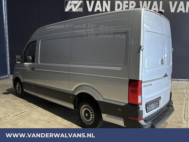 Volkswagen CRAFTER 2.0 TDI 141pk L3H3 L2H2 Euro6 Airco | Camera | Apple Carplay | Android Auto Parkeersensoren, Bijrijdersbank