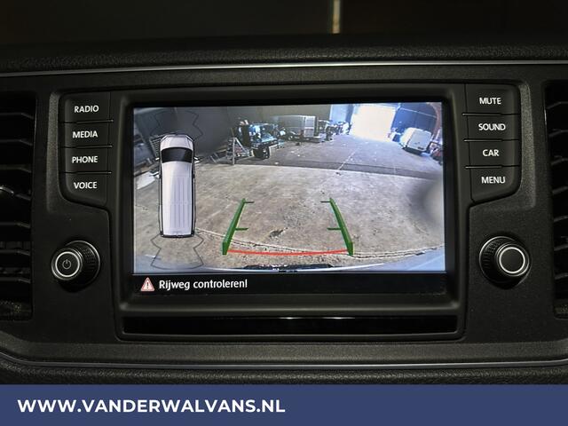 Volkswagen CRAFTER 2.0 TDI 141pk L3H3 L2H2 Euro6 Airco | Camera | Apple Carplay | Android Auto Parkeersensoren, Bijrijdersbank
