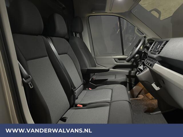 Volkswagen CRAFTER 2.0 TDI 141pk L3H3 L2H2 Euro6 Airco | Camera | Apple Carplay | Android Auto Parkeersensoren, Bijrijdersbank