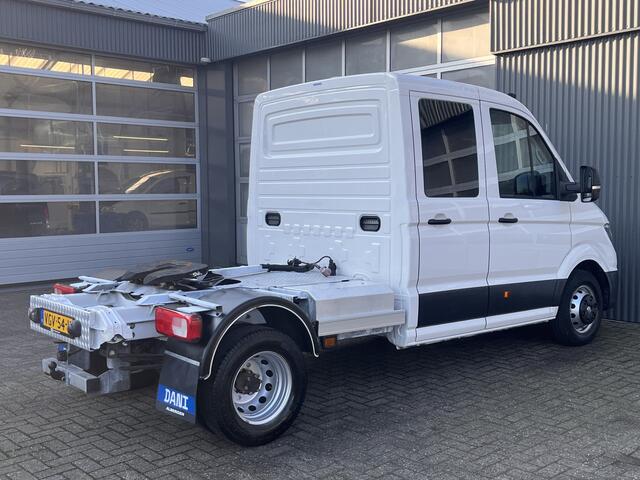 Volkswagen CRAFTER 50 2.0 TDI DC Be-trekker 5175 kg Trekgewicht Airco Cruise controle Kastinrichting 3-Persoons Telefoonverbinding Euro 6 Omvormer Tachograaf Apple carplay COC-document aanwezig! Dubbele cabine trekker Be-co