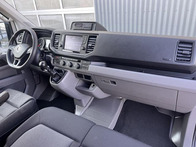 Volkswagen CRAFTER 50 2.0 TDI DC Be-trekker 5175 kg Trekgewicht Airco Cruise controle Kastinrichting 3-Persoons Telefoonverbinding Euro 6 Omvormer Tachograaf Apple carplay COC-document aanwezig! Dubbele cabine trekker Be-co