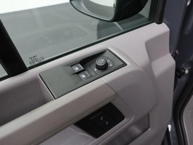 Volkswagen CRAFTER 2.0TDI 140PK L3H2 Highline | Navigatie | Camera | Airco | Cruise | Betimmering