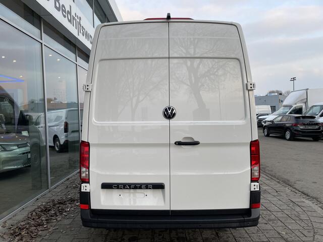 Volkswagen CRAFTER 35 2.0 TDI L3H3 | 140 Pk | Pdc | App connect | 3 Zit