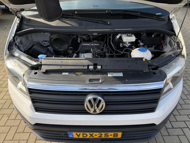 Volkswagen CRAFTER 35 2.0 TDI 140PK automaat **BPM VRIJ**L3H3 EURO6 Achteruitrijcamera/trekhaak/cruise control
