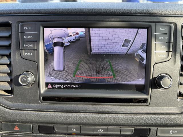Volkswagen CRAFTER 30 2.0 177PK TDI Automaat **BPM VRIJ**L3H3 Highline EURO6 Achteruitrijcamera/trekhaak/cruise control