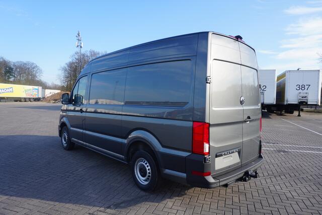 Volkswagen CRAFTER 35 2.0 TDI L3H3 Highline 2.0 TDI 177 PK Aut. L3H3 Highline, Climatronic, Comfort plus bijrijdersstoel, Trekhaak
