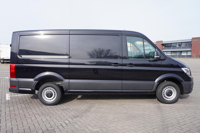 Volkswagen CRAFTER 35 2.0 TDI L3H2 Exclusive 35 2.0 TDI L3H2 177 PK Aut. Exclusive, LED koplampen, Adaptive cruise control, Alarm, Stuurverwarming
