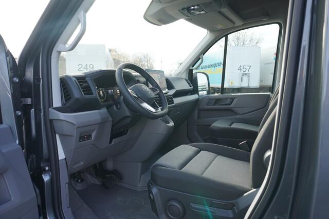 Volkswagen CRAFTER 35 2.0 TDI L3H3 Highline 35 2.0 TDI L3H3 177 PK Aut. Highline, Navigatie , Cruise control, Alarm, Comfort bijrijdersstoel