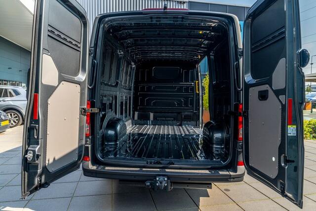 Volkswagen CRAFTER GP L3H2 2.0 TDI 140pk 3.5T Trendline /Direct leverbaar /BPM-vrij