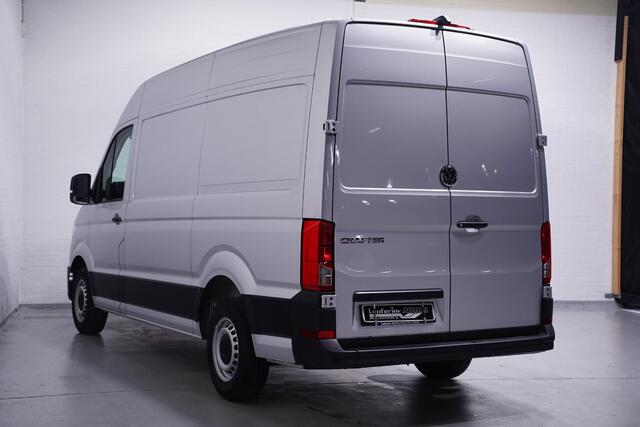 Volkswagen CRAFTER 2.0 TDI 177 pk DSG Aut. Nieuw BPM vrij, Navi LED Koplampen, PDC V+A, DAB+, Apple Carplay, 3-Zits
