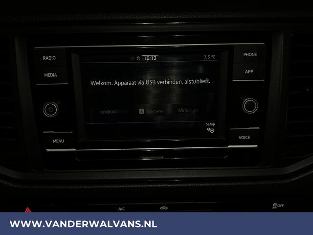 Volkswagen CRAFTER 2.0 TDI 141pk L3H3 L2H2 Euro6 Airco | Camera | Apple Carplay | Cruisecontrol Android Auto, Chauffeursstoel