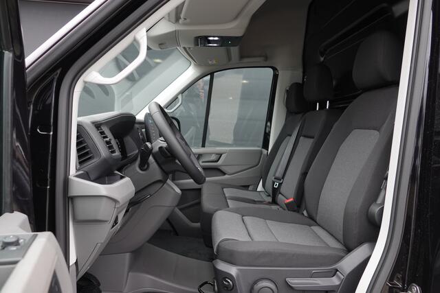 Volkswagen CRAFTER L3H3 177Pk Aut. | 3500 kg. Trekgewicht | 2xSchuifdeur | Nieuw Model | Deep Black