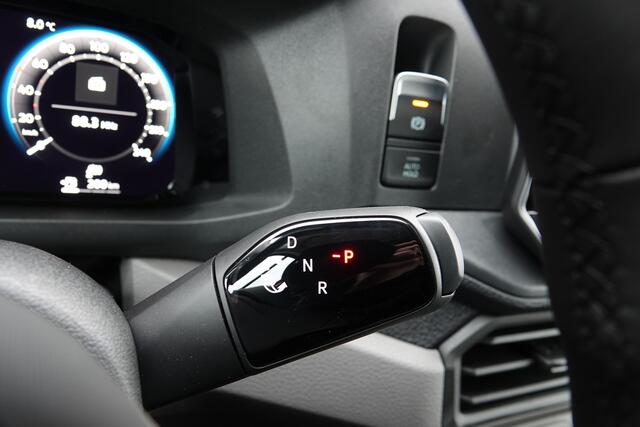 Volkswagen CRAFTER L3H3 177Pk Aut. | 3500 kg. Trekgewicht | 2xSchuifdeur | Nieuw Model | Deep Black