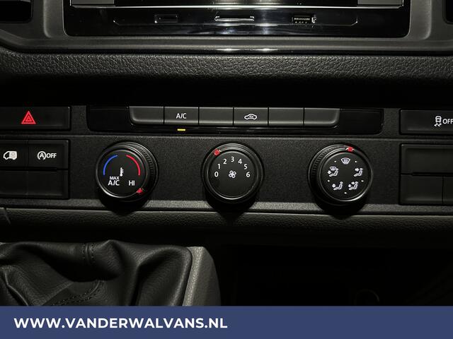 Volkswagen CRAFTER 2.0 TDI 141pk L3H3 L2H2 Euro6 Airco | Cruisecontrol | 3000kg Trekhaak Bijrijdersbank