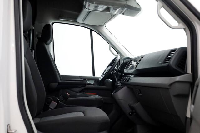 Volkswagen CRAFTER 35 2.0 TDI 140pk L3H3 (L2H2) Comfortline 2x Schuifdeur/Navi/Camera 04-2021