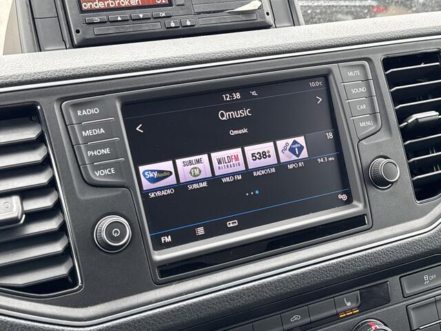 Volkswagen CRAFTER 2.0tdi DSG Bakwagen 1000 KG Laadklep