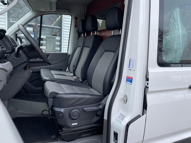 Volkswagen CRAFTER 2.0 TDI 177pk DSG automaat BE trekker / nu 3 persoons / kan omgebouwd worden naar DC 7 persoons / vaste prijs rijklaar ¤ 32.950 ex btw / lease vanaf ¤ 589 / Veldhuizen / dubbellucht