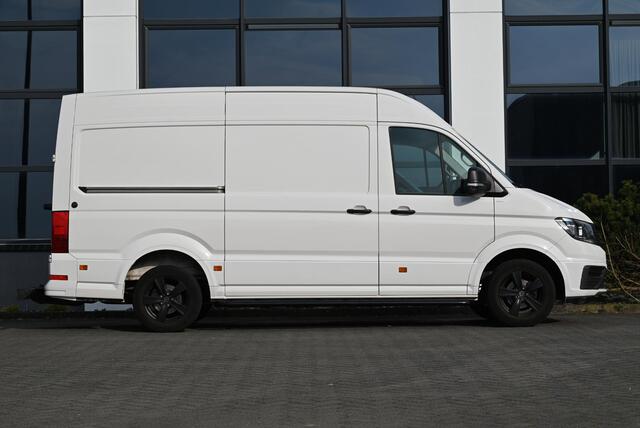 Volkswagen CRAFTER 30 2.0 TDI L3H3 140pk | Special Edition | Betimmering | ¤ 219 P.M.