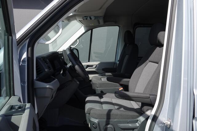 Volkswagen CRAFTER L3H2 | 177Pk Aut. | Dubbele Cabine | 2xSchuifdeur | Nieuw Model | 10,4'' Navigatie | 19'' | Oyster Silver