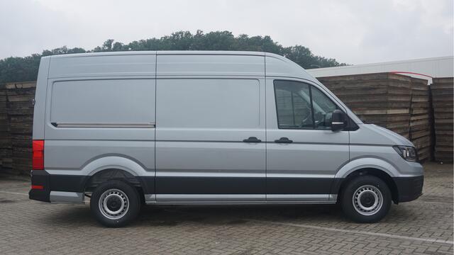 Volkswagen CRAFTER 35 2.0 TDI 140PK L3H3 Trendline 35 2.0 TDI 140PK L3H3 Trendline, Modeljaar 2025, App Connect, Trekhaak