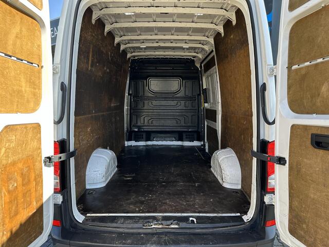 Volkswagen CRAFTER 35 2.0 TDI L3H3 Comfortline*A/C*CRUISE*HAAK*