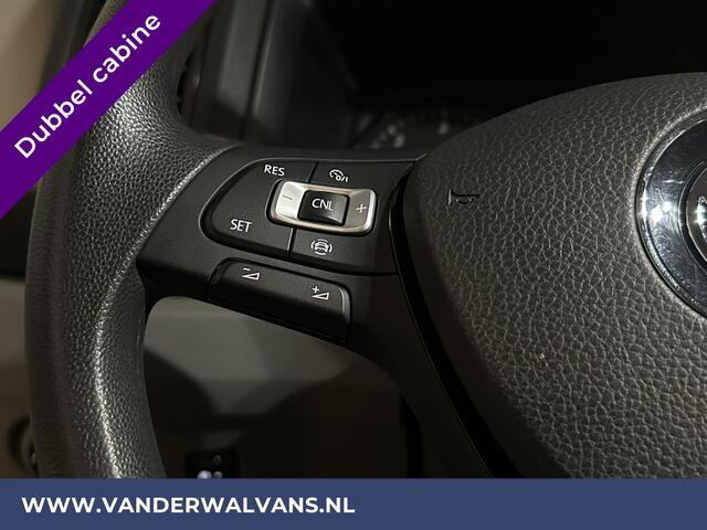 Volkswagen CRAFTER 2.0 TDI 141pk Pick up Open laadbak Dubbele Cabine Euro6 Airco | 7-Zits | Navigatie | 2800kg Trekhaak Apple Carplay, Android Auto, Cruisecontrol, Chauffeursstoel
