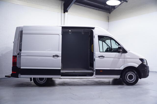 Volkswagen CRAFTER 2.0 TDI 140 pk L3H3 Airco, 270 Graden Deuren App Connect/Apple Carplay, Camera, Opstap achter, 3-Zits