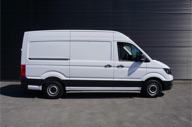 Volkswagen CRAFTER 30 | 140 PK | L3H3 | App-Connect | Camera | Trekhaak | Voorruitverwarming
