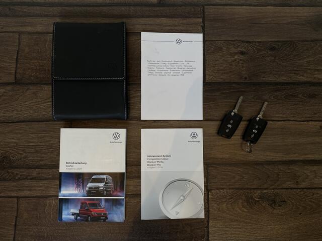 Volkswagen CRAFTER 30 2.0 TDI L3H2 Highline 177pk, Led, Cruise, Navi, Dubbele schuifdeur, BPM VRIJ