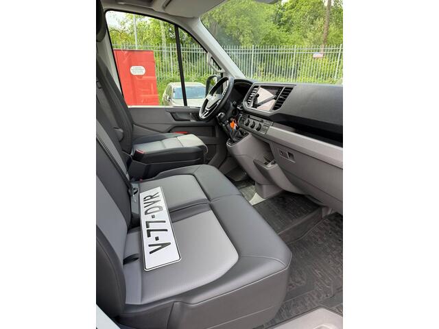 Volkswagen CRAFTER 35 2.0 TDI L3H3 Highline EURO VI 140 PK 3.5T