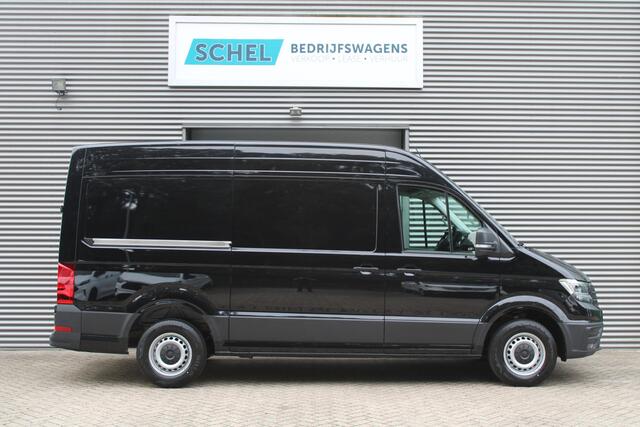 Volkswagen CRAFTER 35 2.0 TDI L3H3 177pk - LED koplampen - Navigatie - Geveerde stoel - Cruise - Camera - DAB - Parkeersensoren - Rijklaar