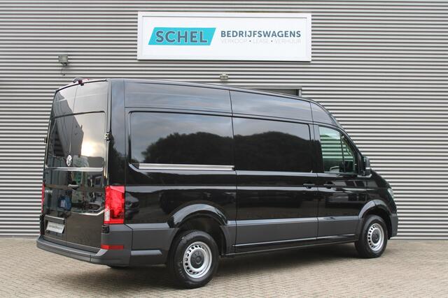 Volkswagen CRAFTER 35 2.0 TDI L3H3 177pk - LED koplampen - Navigatie - Geveerde stoel - Cruise - Camera - DAB - Parkeersensoren - Rijklaar