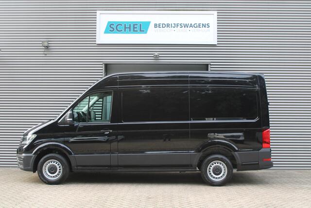 Volkswagen CRAFTER 35 2.0 TDI L3H3 177pk - LED koplampen - Navigatie - Geveerde stoel - Cruise - Camera - DAB - Parkeersensoren - Rijklaar
