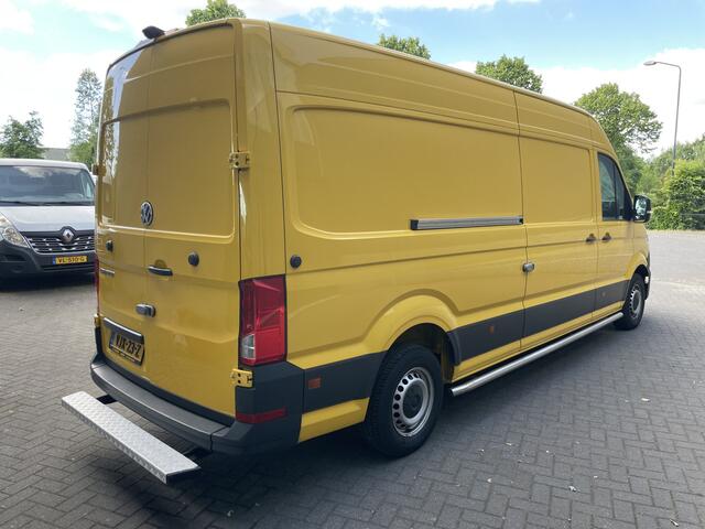 Volkswagen CRAFTER 35 2.0 TDI L4H3 Highline Airco - Cruise control - Achteruitrijcamera - Parkeersensoren - zijschuifdeur rechts - tussenschot volledig - Ideaal voor camper