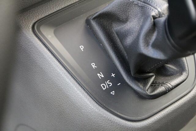 Volkswagen CRAFTER 50 2.0 TDI 177 | Aut. | 610x223x223 | 2.250kg laadvermogen | Clixtar | Uniek!!