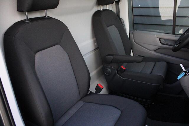 Volkswagen CRAFTER Facelift 30 2.0 TDI 170pk DSG L3H2 Exclusive Facelift Trekhaak Camera Stoelverwarming Led Navigatie