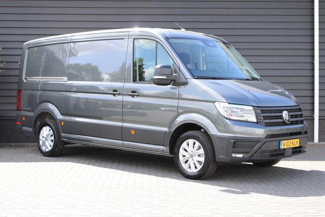 Volkswagen CRAFTER Facelift 30 2.0 TDI 170pk DSG L3H2 Exclusive Facelift Trekhaak Camera Stoelverwarming Led Navigatie