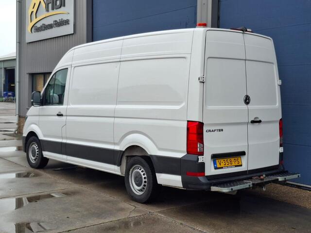 Volkswagen CRAFTER 35 2.0 TDI L3H3 Trendline AIRCO / CRUISE CONTROLE / CAMERA / EURO 6 / L2H2