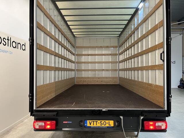 Volkswagen CRAFTER 35 2.0 TDI 140 pk Bakwagen 2.41 Mtr. H / Meubelbak / Euro 6 / Airco / Cruise Control / CarPlay / 23.400 KM !!