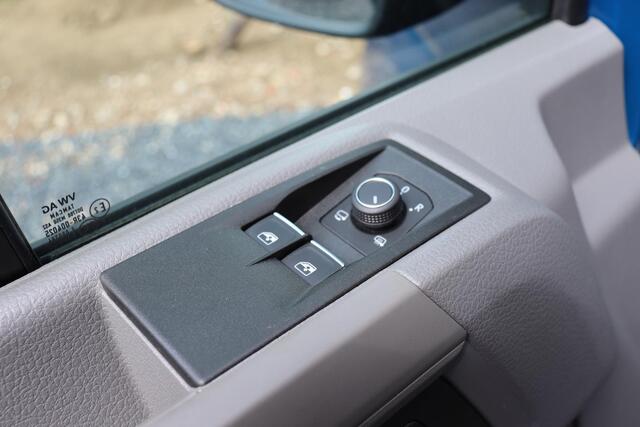 Volkswagen CRAFTER 35 2.0 TDI L3H2 Highl EUROVI RWD 3,5T trekgewicht Dubbeleschuifdeur