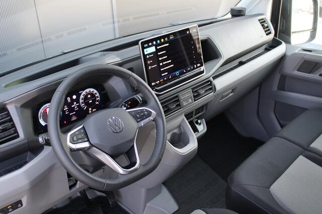 Volkswagen CRAFTER 35 2.0 TDI L3H2 177pk - Facelift - 2x Schuifdeur - Navigatie - LED - Geveerde stoel - Virtual cockpit - Camera - Verwarmd stuur - Stoelverwarming - Rijklaar