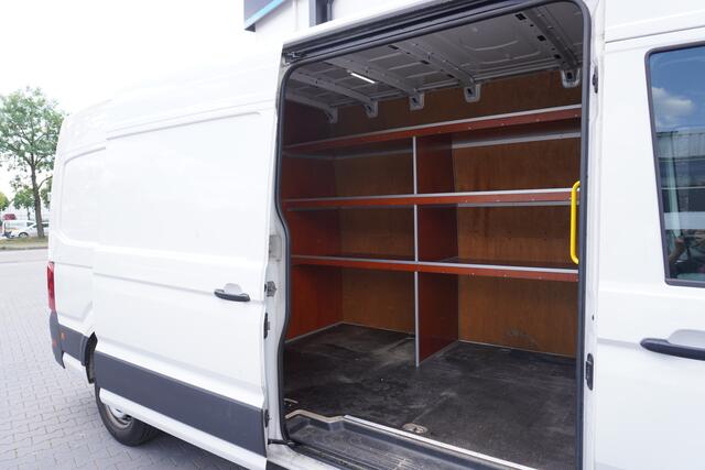 Volkswagen CRAFTER 2.0 TDI 140PK L4H3 Automaat EURO 6 - Airco - Cruise - PDC - ¤ 17.900,- Excl.