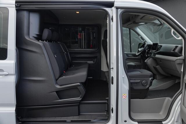 Volkswagen CRAFTER L3H2 | 177Pk Aut. | Dubbele Cabine | Nieuw Model | 10,4'' Navigatie | 19'' | Traffic Grey