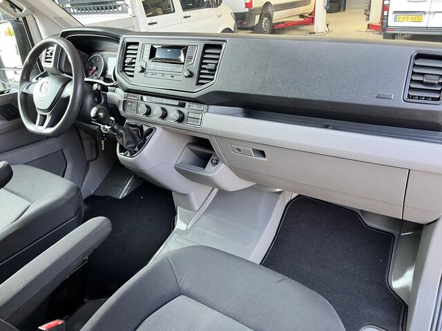 Volkswagen CRAFTER 35 2.0 TDI L3H3/L2H2 Werkplaats inrichting Kast Inrichting Servicewagen Omvormer Standkachel Airco Cruise controle Camera Sortimo inrichting 1e eigenaar Dealer onderhouden Euro 6 Bpm vrij voor particulier gebruik