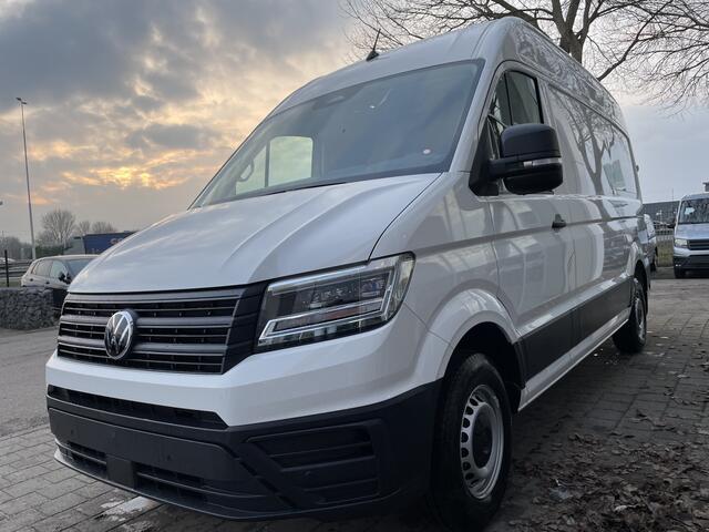 Volkswagen CRAFTER 35 2.0 TDI L3H3 Highline 140pk Auto | Trekhaak | Camera | App connect