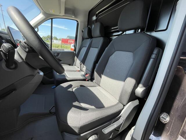 Volkswagen CRAFTER 35 2.0 TDI L3H3 Trendline 140pk Hand | Trekhaak met opstap | App connect