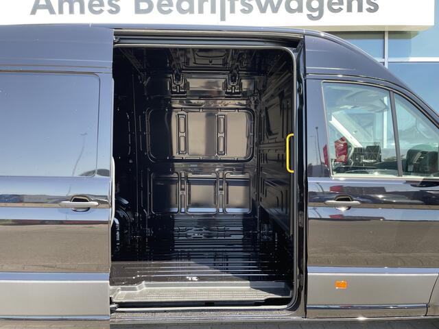 Volkswagen CRAFTER 35 2.0 TDI L3H3 Trendline 140pk Hand | Trekhaak | App connect | Camera