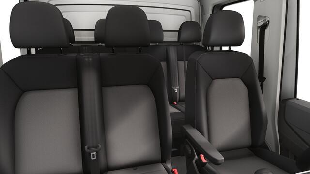 Volkswagen CRAFTER 35 2.0 TDI L3 DC 140 PK Hand | App Connect | PDC | 7 Zits